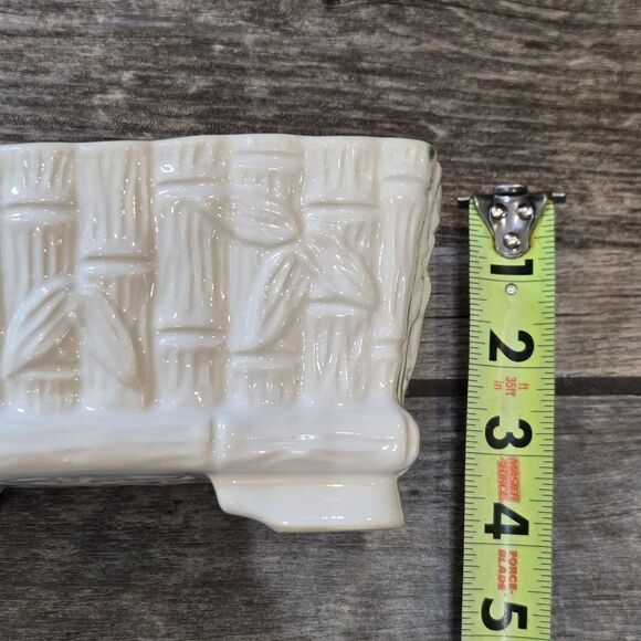 Ungemach USA Pottery Ivory Bamboo Footed Planter - Picture 4 of 8